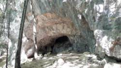 1ère partie de la grotte / La falaise de Quintal