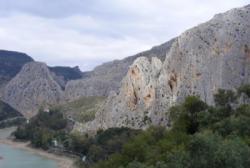 Vue de l'entrée du canyon El Chorro / El Chorro
