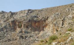Vue d'une des falaises / Kalymnos (autour d'Arginoda)