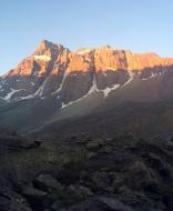 Vista de montañas desde la zona de boulder. / Choriboulder (Cajón del Maipo)
