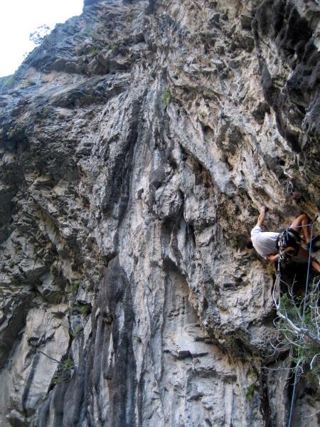 Escuela escalada Las Devotas - informacione, croquis, ubicación...