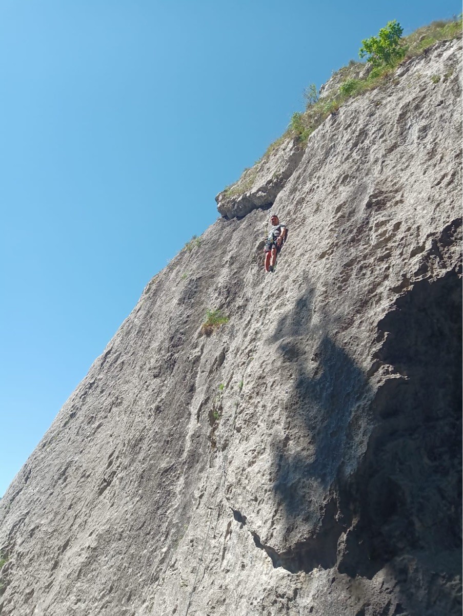 Rock climbing guidebook : Escalades autour du Lac du Bourget