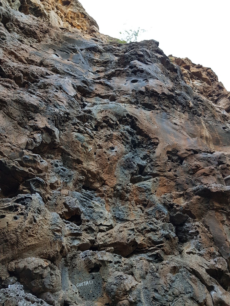 Site d'escalade Paille en Queue info, topo, localisation...